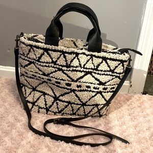 Black and white Universal Thread fleece tote